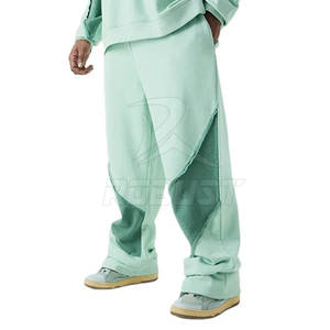 Pantalones de chándal para hombre con logotipo personalizado para exteriores, pantalones holgados apilados informales ligeros rectos negros de gran tamaño para exteriores - Product Image 2