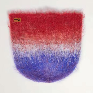 Gorros de mohair de invierno más vendidos, gorros cálidos y esponjosos de punto para clima frío hechos en Pakistán - Product Image 2