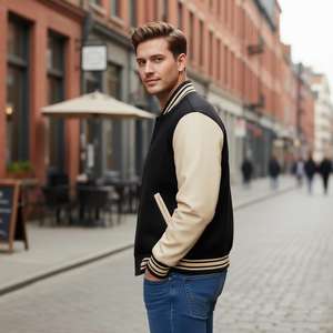 Vestes Courtes pour Femmes Best-Seller, Vestes de Style Universitaire, Vestes Courtes pour Femmes, Corps en Laine, Manches en Cuir, Vestes de Style Universitaire - Product Image 4