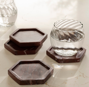 Sous-verres classiques en marbre blanc avec veinures grises naturelles. Le luxe intemporel disponible à prix de gros. - Product Image 2