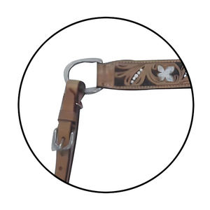 Confort et durabilité optimaux-Plastron de cheval en cuir de qualité supérieure de haute qualité avec sangles réglables - Product Image 3