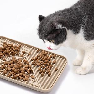 New Silicone Pet Training Lick <b>Mat</b> Pad with Non-Slip Design Improves Dog & <b>Cat</b> Feeding Habits - Product Image 2