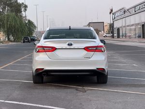 Toyota Camry GLE HEV Híbrido Blanco Usado 2024, Sedán de Nueva Energía para Viajes Urbanos |   Listo para Exportar - Product Image 6