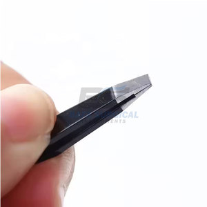 Pince à épiler professionnelle à pointe fine en acier inoxydable, outil de beauté pour une épilation de qualité salon, maquillage, durable et réutilisable - Product Image 5