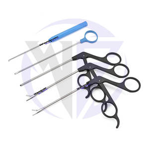 ชุดเครื่องมือฝึกหัดการผ่าตัดข้อเข่าแบบส่องกล้อง ประกอบด้วยคีมเจาะ คีมดันปม เครื่องตัดไหมเย็บ คีมดึงไหม เครื่องมือผ่าตัดแบบใช้ซ้ำได้ - Product Image 1