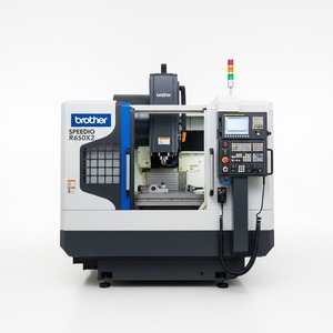 Centre d'usinage vertical CNC Brother SPEEDIO R650X2 BT30 à broche unique, empreinte compacte, haute précision pour petites et moyennes pièces - Product Image 6