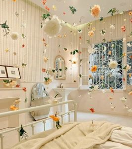 Mur de fleurs flottantes, toile de fond suspendue, guirlande de fleurs suspendue, kit personnalisé, bricolage, ensemble de fleurs pour plafond, guirlande, décoration murale - Product Image 1