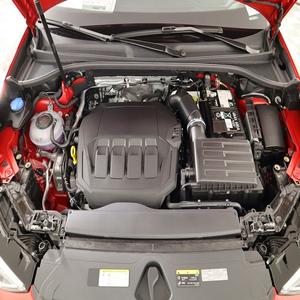 Alerte Offre Exceptionnelle! Audi Q3 Premium 2.0L 4 cylindres TFSI S Line quattro automatique AWD rouge, SUV de luxe, modèle 2024, état impeccable - Product Image 6