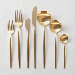 Juego de cubiertos de plata de acero inoxidable clásico de diseño moderno Juego de cucharas de cubiertos de boda para uso en fiesta en casa Sostenible - Product Image 2