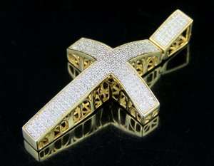 Pendentif croix hip-hop pour homme en or jaune 14 carats plaqué rhodium avec diamant naturel 100% de 2,90 carats en gros - Product Image 1