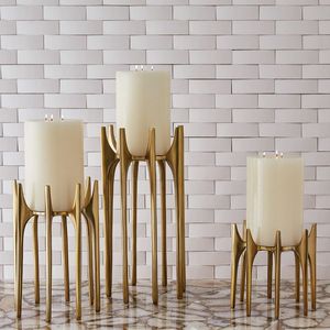 Pièce maîtresse de bougeoir moderne en métal pour les mariages fêtes style intérieur de la maison restaurants cafés et bureaux de luxe - Product Image 4