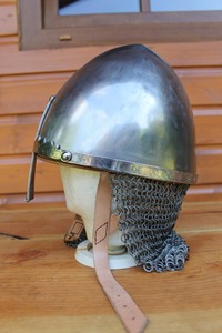 Handgefertigte Nasalhelm Rekonstruktion chainmal Norman Viking Battle Ready Casque en acier forgé à la main de Noël - Product Image 6