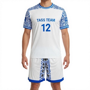 Uniformes de Fútbol Personalizados de Alta Calidad con Logotipo, 100% Poliéster, Ligeros, Reflectantes, de Secado Rápido y Transpirables, Cuello en V, Diseño Moderno para Hombre - Product Image 1