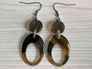 Pendientes de Cuerno de Búfalo Ecológicos de Alta Calidad, Ligeros, Hechos a Mano, Joyería Moderna - Product Image 6