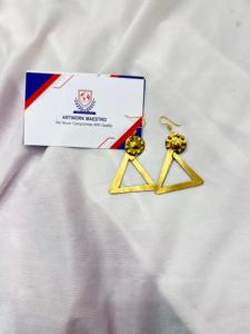 Pendientes de Latón Hechos a Mano en India - Estilo Moderno - Joyería de Latón Metálico Recién Llegada - Artesanal - Product Image 2