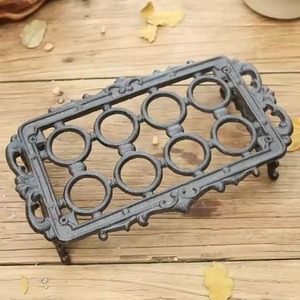 Elegant Iron Egg Rack Egg Holder With Classic Spiral Construction For Farm Fresh Egg Display On Kitchen Countertops - Product Image 6