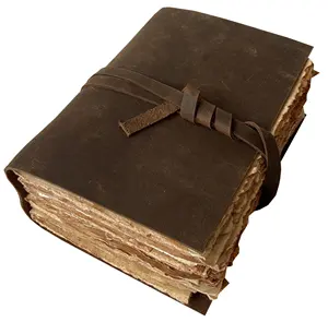 Diario rilegato in pelle marrone Vintage quaderno antico in rilievo quaderno incantesimo libro delle ombre diario di Grimoire fatto a mano incantesimo vuoto