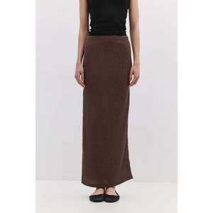 Jupe en satin décontractée avec coton texturé, élasthanne et dentelle, taille naturelle, maxi, imprimé logo, idéale pour les fêtes, été - Product Image 3
