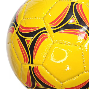 Ballons de football en PVC hautement personnalisés ballons de football de style unique tendance produit thermoscellé du Pakistan à vendre - Product Image 6