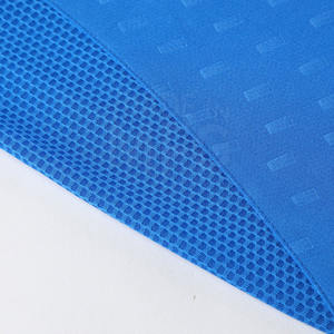 Uniforme de football grande taille de qualité supérieure uniforme de football en matériau durable uniforme de football pour l'équipe - Product Image 6