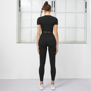 Sujetador deportivo y leggings de 5 piezas al por mayor, conjuntos de fitness sin costuras, ropa deportiva personalizada, conjunto de legging acanalado para mujer - Product Image 5