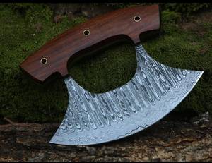 Cortador de pizza hecho a mano, mango de palisandro, 3 pines de latón, hoja de acero inoxidable, construcción de acero de Damasco, alta calidad con una sola mano - Product Image 2