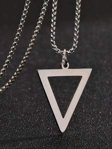 Moda personalidad chapado en oro Cruz cuadrado triángulo Cruz colgante collar estilo religioso encanto colgantes hechos de aleación - Product Image 5