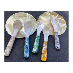 Cuillères en coquille de conque Vietnam: nacre et coquillage de haute qualité fabriqués à la main, prix compétitif - Product Image 1
