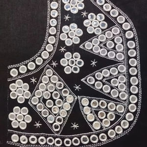 Trabajo de bordado a mano hecho a medida, bordado a mano - Product Image 1