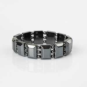 Bracciale in Ematite Naturale a Taglio Largo Design Personalizzato - Product Image 1