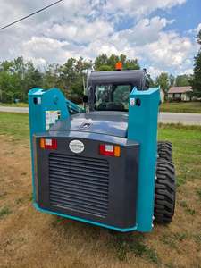 ENVÍO GRATUITO SUNWARD SWTL 3230 Cargador Compacto con Certificación EPA y CE, Cilindro Hidráulico Eaton, Motor Principal, Bomba, Caja de Cambios, Engranaje, PLC - Product Image 6