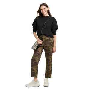 Premium femmes surdimensionné col montant imprimé paillettes Badge avant sweat doux coton hiver pull - Product Image 6