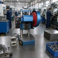 Machine de poinçonnage pneumatique CNC 400kN avec composants de moteur 220V/380V, garantie 1 an pour le poinçonnage industriel du métal