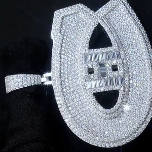 Pendentif diamant moissanite Acier inoxydable Style Hiphop glacé Design unique Pendentif diamant taille émeraude Bijoux pour hommes - Product Image 4