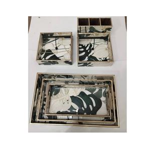 Bandeja DE SERVICIO DE MADERA MDF recubierta de esmalte blanco y negro elegante y funcional para el hogar y el comedor Bandeja de servicio de decoración fina - Product Image 1