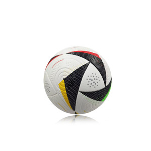 Ballon professionnel de style logo en PVC PU TPU personnalisable de haute qualité fabriqué à la main avec un design respirant Version promotionnelle - Product Image 6