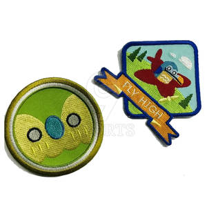 Parche bordado 2025 con borde Merrow para ropa DIY, Chaquetas vaqueras y decoración de mochila - Product Image 1