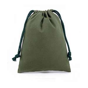 Sac à dos en polyester de qualité supérieure avec cordon de serrage, couleur noire, sac de sport de voyage en tissu avec logo personnalisé imprimé - Product Image 3