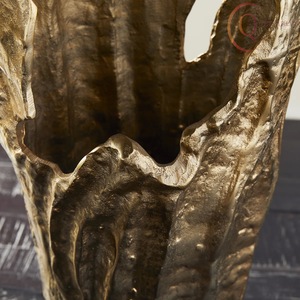 Jarrón Moderno de Metal para Mesa con Acabado Liso y Construcción Duradera, Apto para Uso Diario y Decorativo - Product Image 3