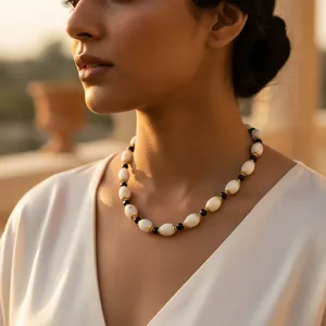 Collar de Perlas con Cuentas de Moda para Mujer, Acero Inoxidable con Amatista y Diamante, Joyería Elegante para Regalo - Product Image 1