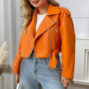 Veste universitaire courte pour femmes personnalisée broderie de laine en cuir véritable style collège universitaire à la mode pour la saison d'automne - Product Image 3