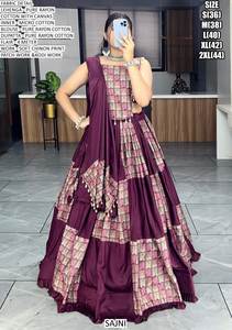 Lanzamiento de un nuevo diseñador de ropa de fiesta Lehenga Choli semicosido con tela Dupatta Set Pure Rayon Cotton - Product Image 2