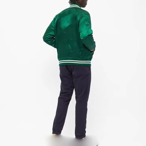 Veste universitaire Letterman en Satin respirant classique pour hommes vestes pour hommes en Satin avec patch brodé de rue américaine personnalisées - Product Image 3