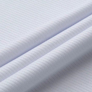 Uniformes de basket-ball pour hommes anti-rides en polyester durable fabriqué par des professionnels - Product Image 4
