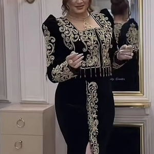 NUEVO BORDADO CON Cuentas, Perlas, Piedra Diseño elegante decorativo de chaqueta y falda con cinturón en tela de terciopelo Vestido de mujer = 2025 - Product Image 1
