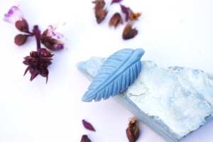 Natural Blue Opal Leaf Carving Loose Gemstone 20x10mm Yellow for Jewelry Making - Product Image 5