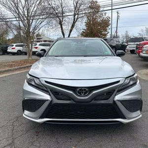 Toyota Camry XSE FWD propre, modèle 2021 - Product Image 1