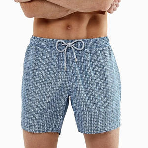 กางเกงขาสั้นกีฬาผู้ชายเอวกลาง ผ้าระบายอากาศ แห้งเร็ว กันน้ำ สวมใส่สบาย ผลิตจากโพลีเอสเตอร์/คอตตอน ลายเรียบ - Product Image 5