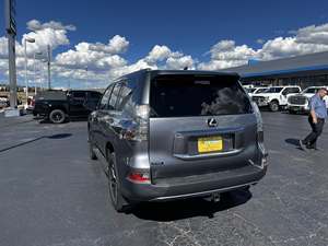 Lexus GX460 Premium + d'occasion 2023 - Product Image 3