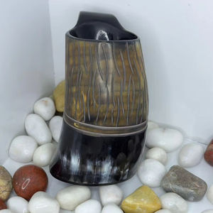 Elegante taza de cuerno de búfalo hecha a mano, rústica, ecológica, taza natural duradera, perfecta para café, té, whisky, regalo - Product Image 1